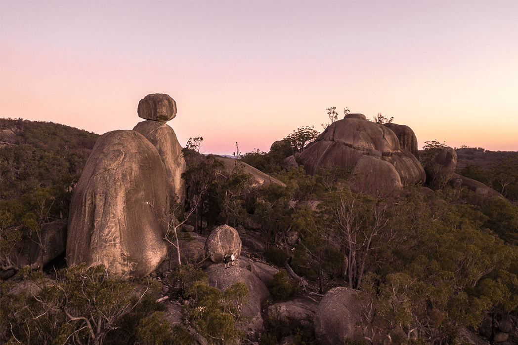 Hiking trails Southern Queensland Country